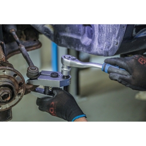 Extractor pentru Articulații Sferice cu Deschidere Reglabilă 20–30 mm