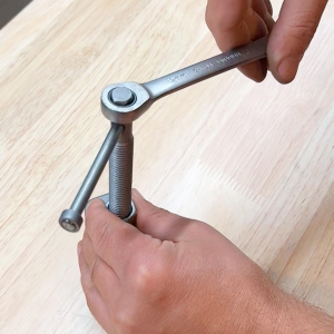 Brake Piston Rewind Tool for Brake Calipers with 2 Adapters Hardened for VW, Audi and More