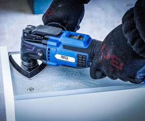 Unealtă multifuncțională oscilantă cu acumulator și motor fără perii 18 V fără acumulator