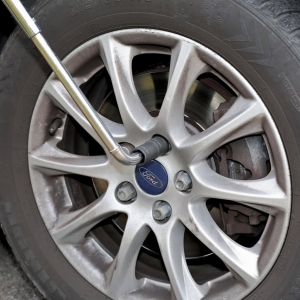 Tubulară dublă pentru piulițe de roată Ford deteriorate, 18,5 mm și 19,5 mm