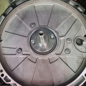 Dispozitiv de montare a simeringului posterior al arborelui cotit pentru Jaguar Land Rover 1,5 l, 2,0 l și 3,0 l, ca JLR 303-1674A
