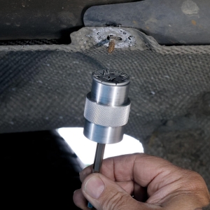 5-in-1 Heat Shield Retaining Washer and Clip Tool for VAG, Ford and More