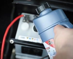 Battery Filler with Automatic Shut-Off, 2 L