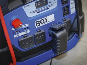 5-in-1 Jump Starter and Portable Power Station, 18 Ah