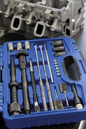 Glow Plug & Injector Seat Cleaning Kit