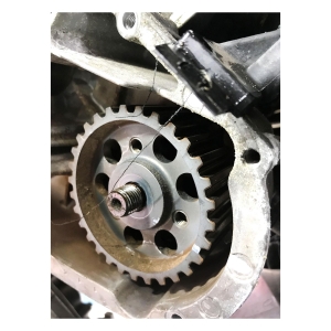 Extractor universal pinion curea de distribuție