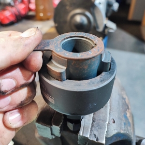 High Pressure Pump Pulley Puller for VAG – Equivalent T10489