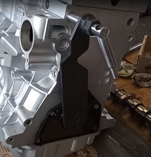 Set scule pentru pinion arbore cu came VW Touareg / T5 / Phaeton 2.5 & 4.9 TDI