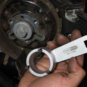 Counter Holder Tool for Camshaft & High-Pressure Pump for VAG (T10051)