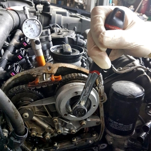 Camshaft Adjustment Valve Removal Tool for VAG T10352