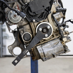 Set calare distribuție motor BMW N40 N45 cu scule arbore de echilibrare, contrasuport arbore cotit și cheie dinamometrică