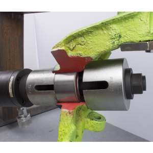 Centering Adapter Plate for Pull and Press Sleeves 35 × 42 mm